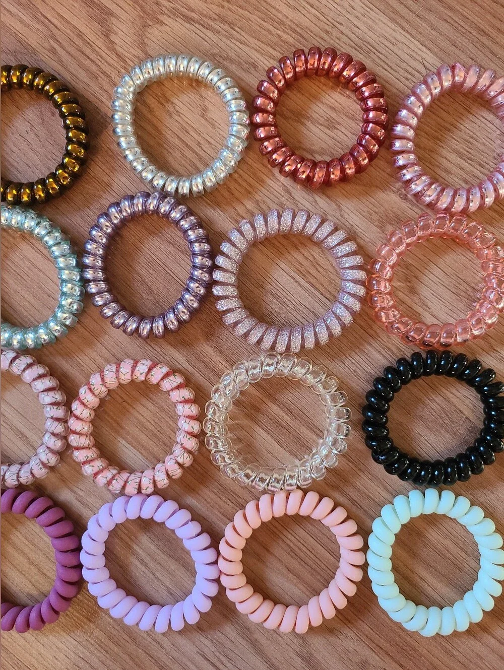 Set Of 16 Women's Coil Hair Ties